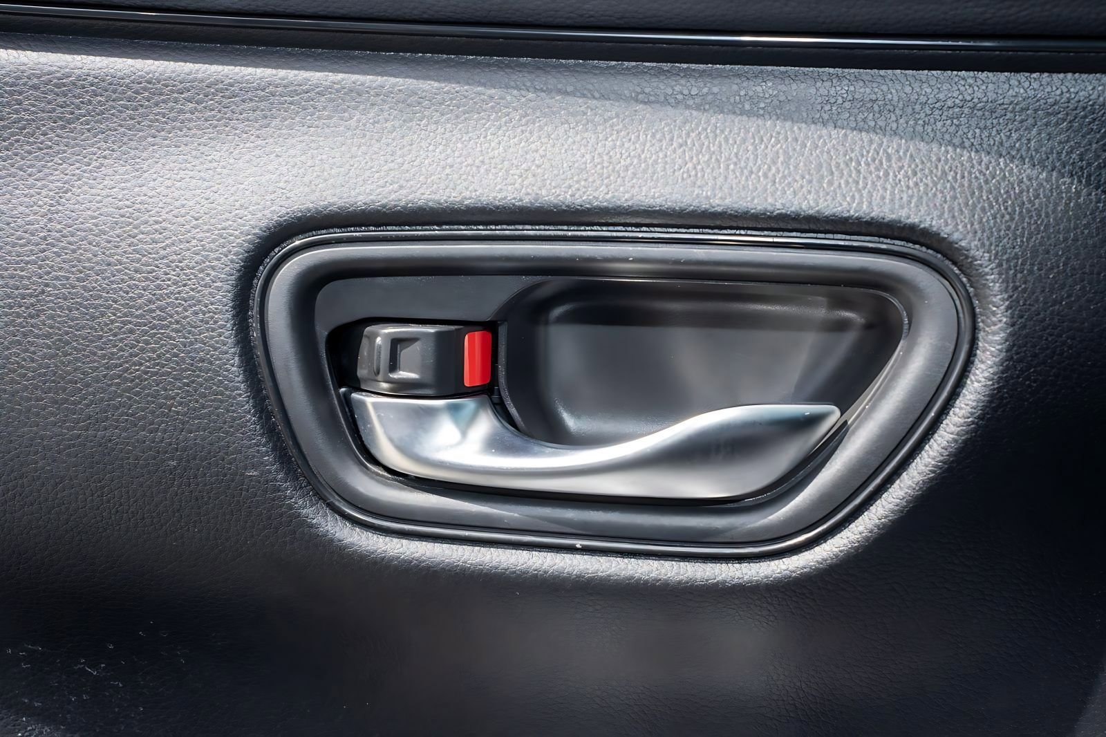 Certified 2024 Honda HR-V Sport image 28