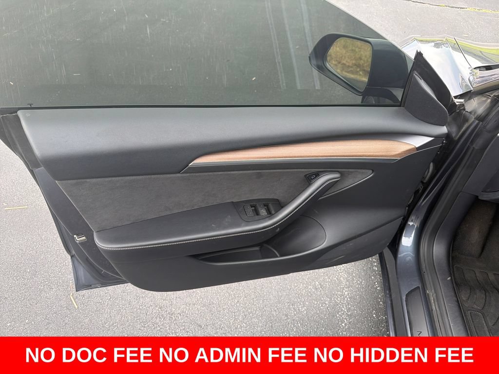 Used 2023 Tesla Model 3 Standard Range RWD image 11