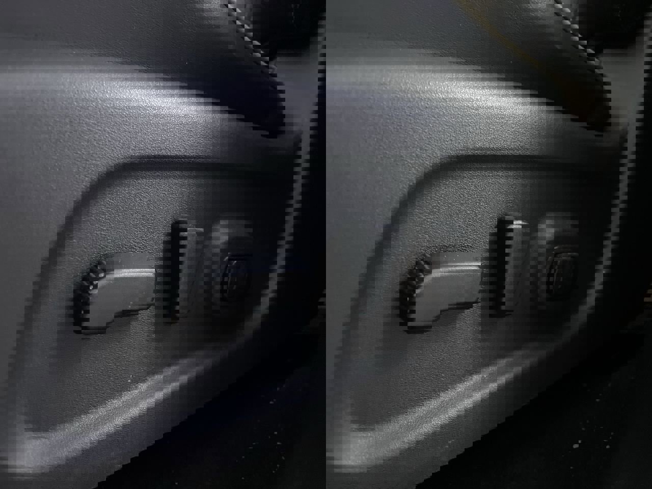 Used 2019 INFINITI QX60 Luxe w/ Essential Package image 13