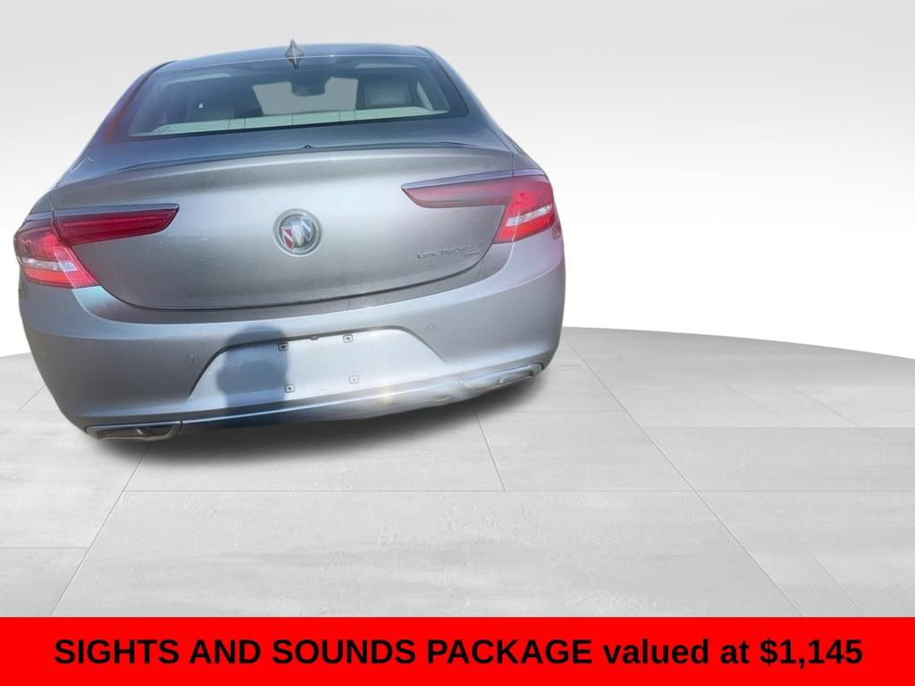 Used 2019 Buick LaCrosse Essence w/ Sun and Shade Package AWD/4WD image 4