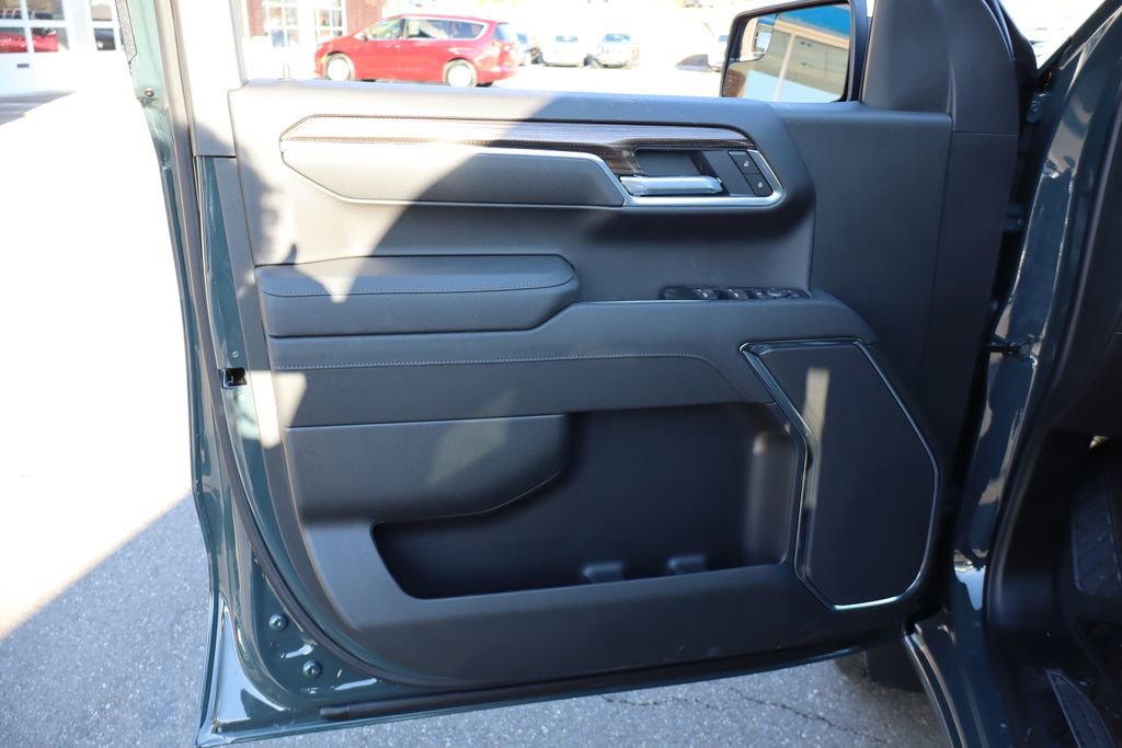 New 2026 Chevrolet Silverado 1500 LT image 9