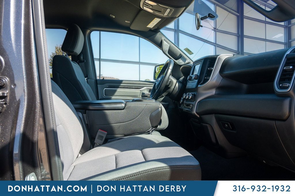 Used 2022 RAM 1500 Big Horn AWD/4WD image 23