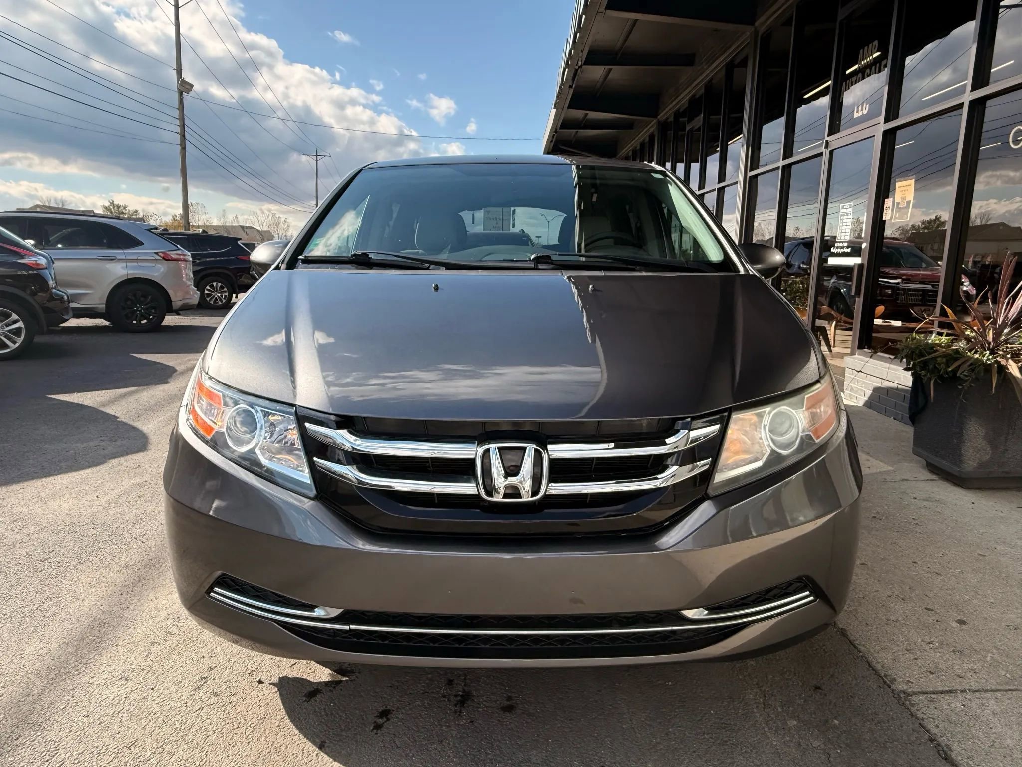 Used 2016 Honda Odyssey EX image 3