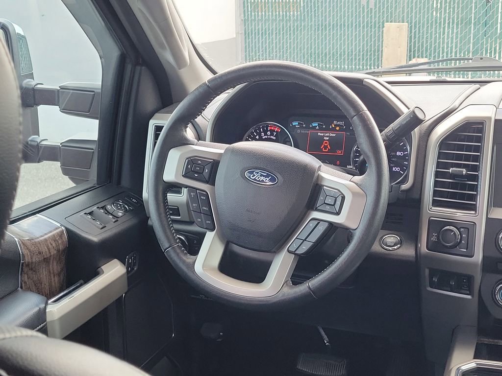 Used 2018 Ford F250 Lariat w/ Lariat Ultimate Package AWD/4WD image 14