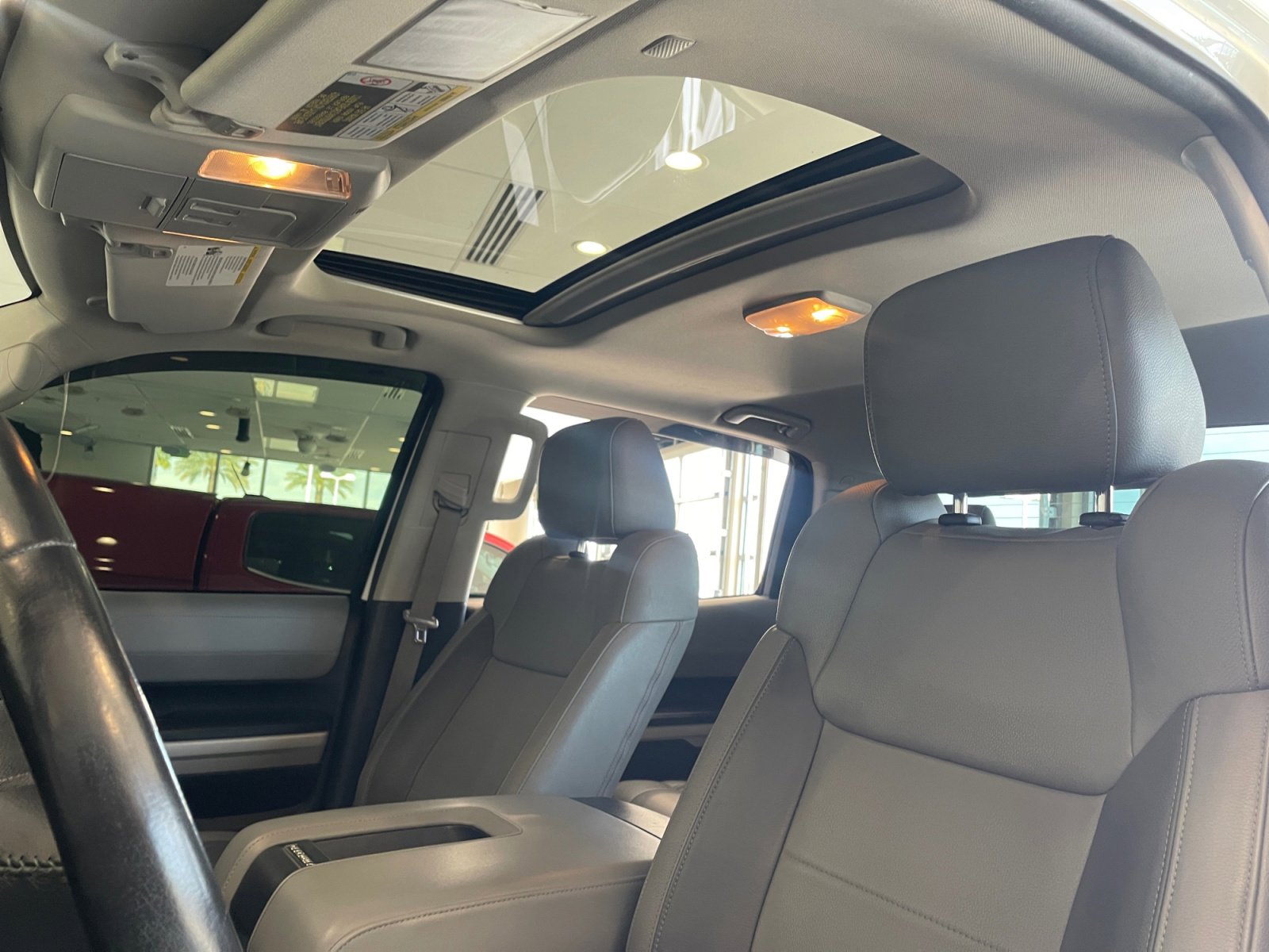 Used 2019 Toyota Tundra Limited w/ Limited Premium Package image 33