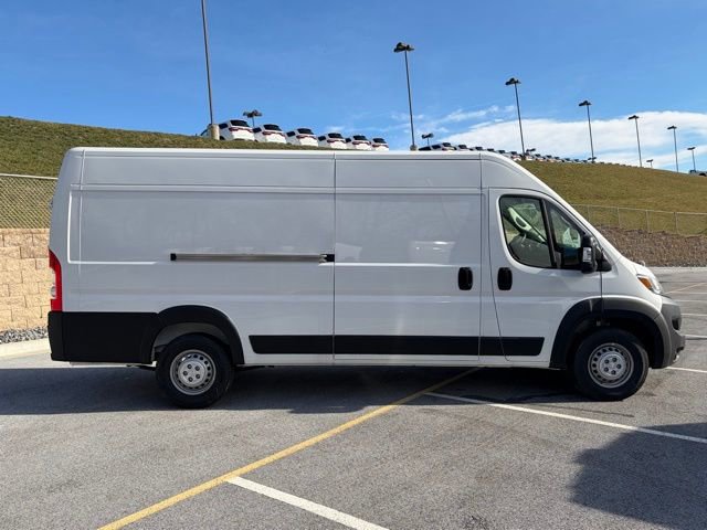 Used 2024 RAM ProMaster 3500 w/ Power Group image 9