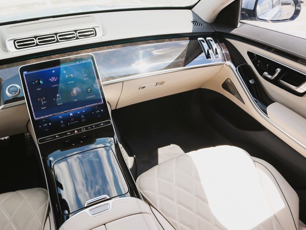 Used 2023 Mercedes-Benz S 580 4MATIC Sedan image 12