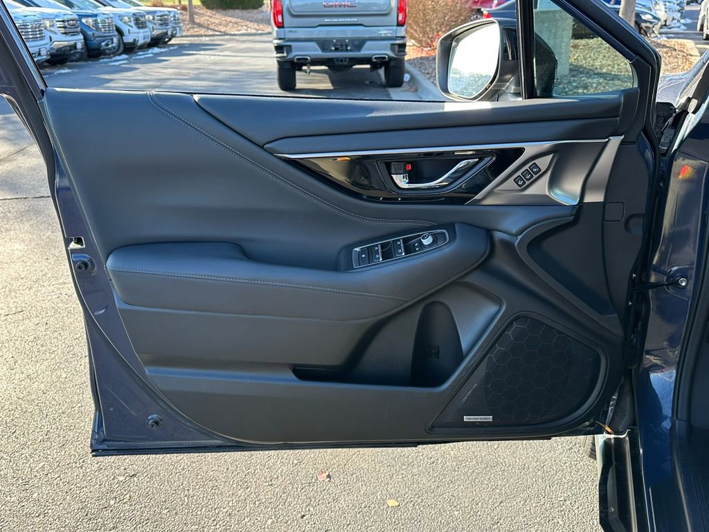 Used 2023 Subaru Outback Limited XT image 29