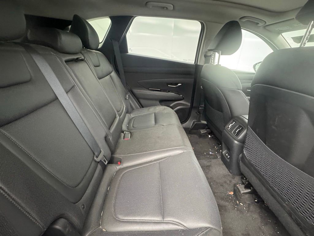 Used 2025 Hyundai Tucson Limited image 12