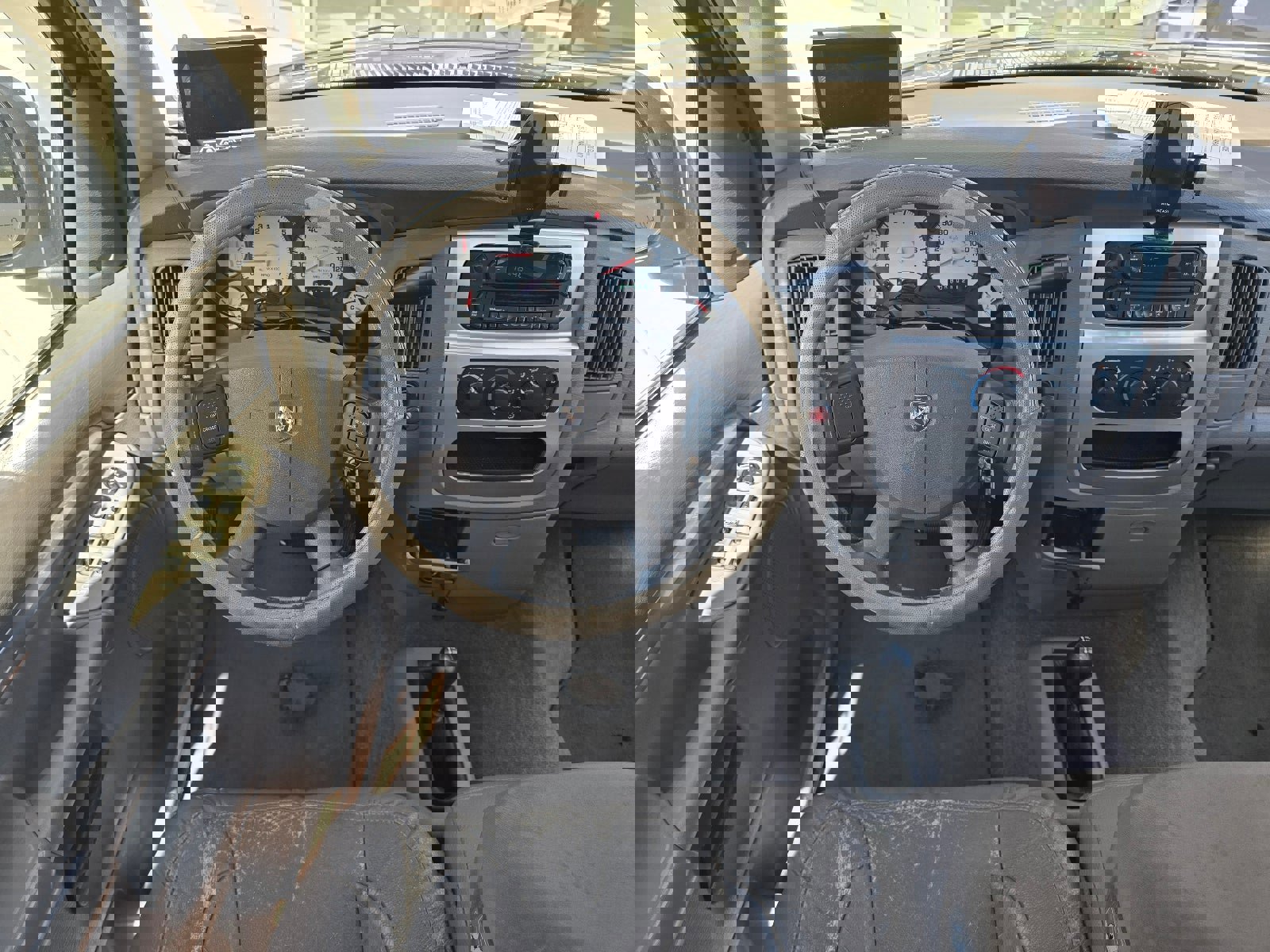 Used 2005 Dodge Ram 1500 Truck SLT image 10