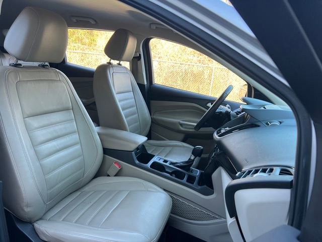 Used 2017 Ford Escape Titanium w/ Equipment Group 301A image 30