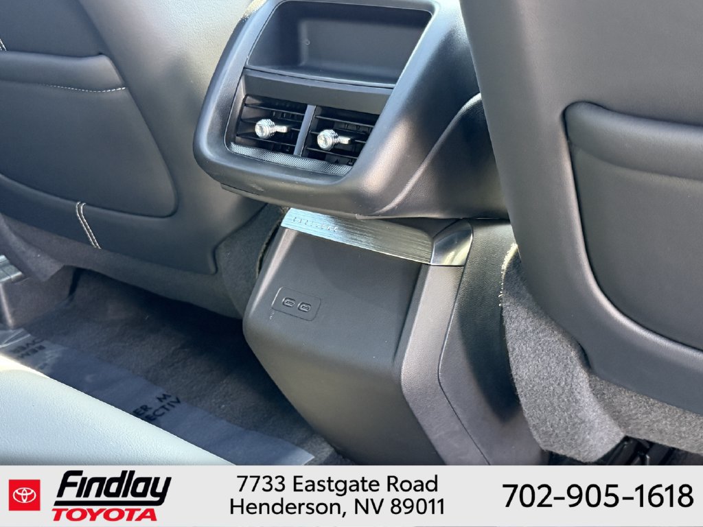 Used 2024 Cadillac Lyriq Sport AWD/4WD image 14