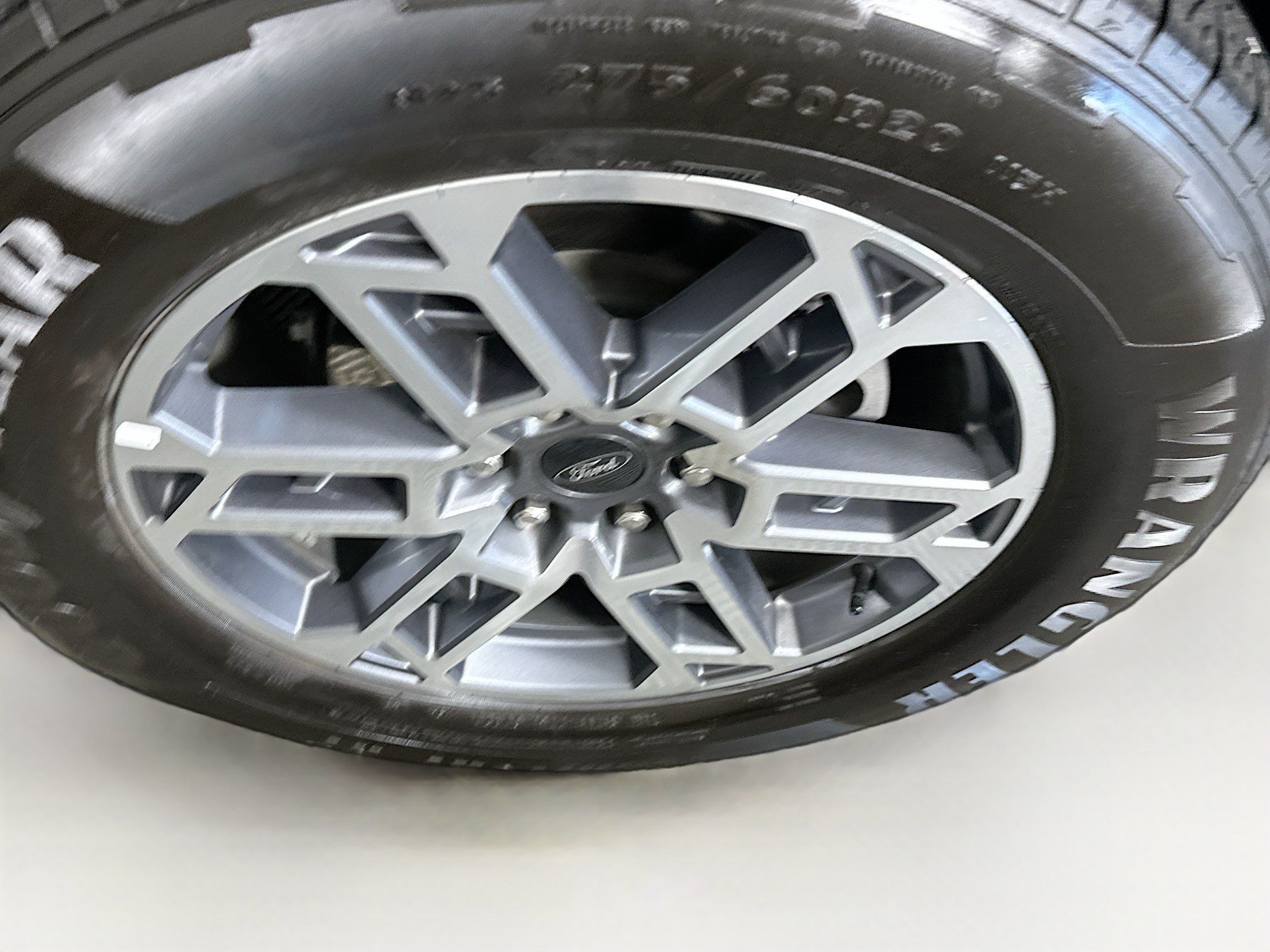 Used 2025 Ford Expedition Max Active RWD image 11