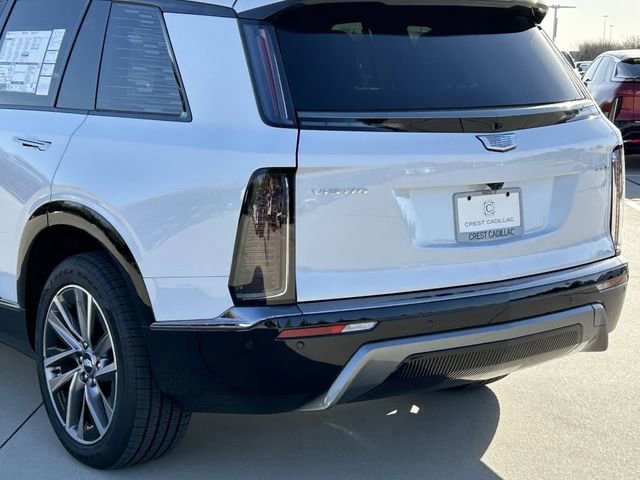 New 2026 Cadillac Vistiq Premium Luxury AWD/4WD image 6