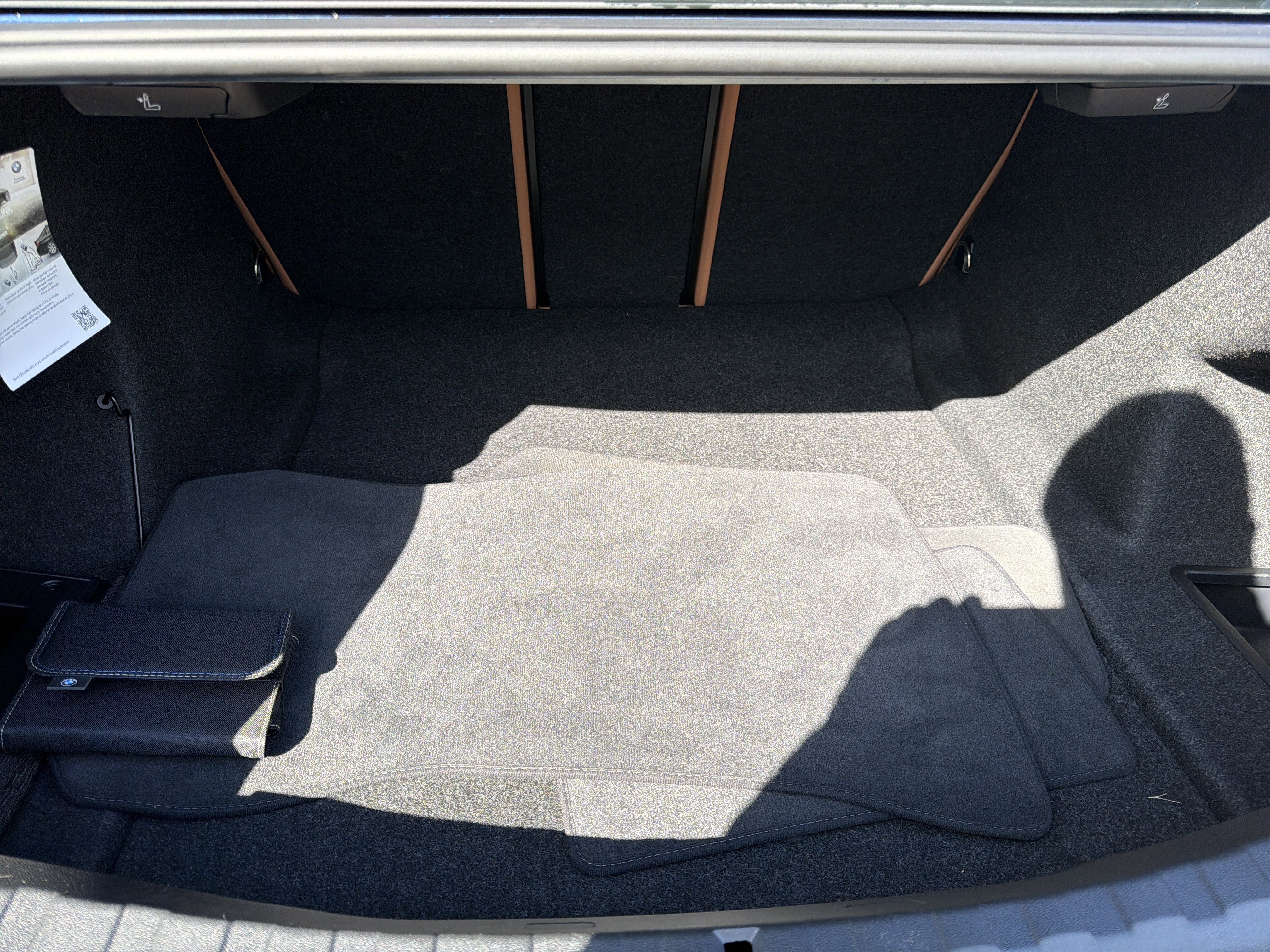 Certified 2024 BMW 330i Sedan image 32