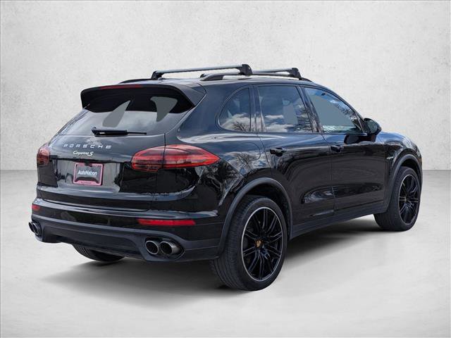 Used 2016 Porsche Cayenne S image 4