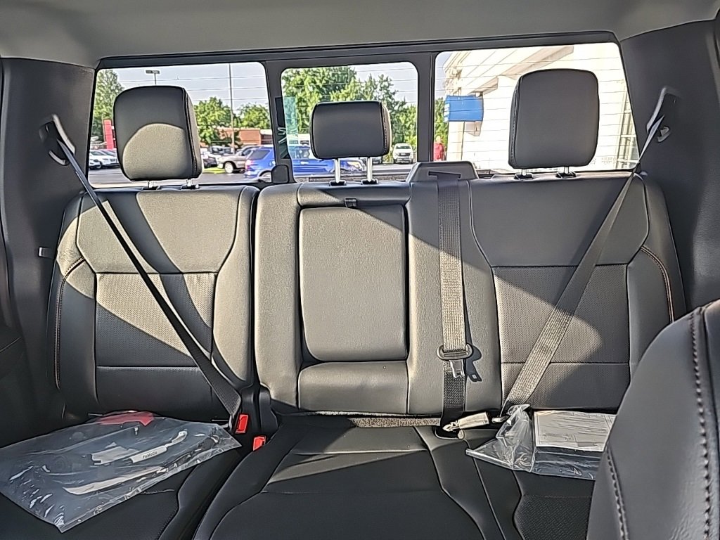 New 2025 Ford F250 Lariat w/ Lariat Ultimate Package image 10