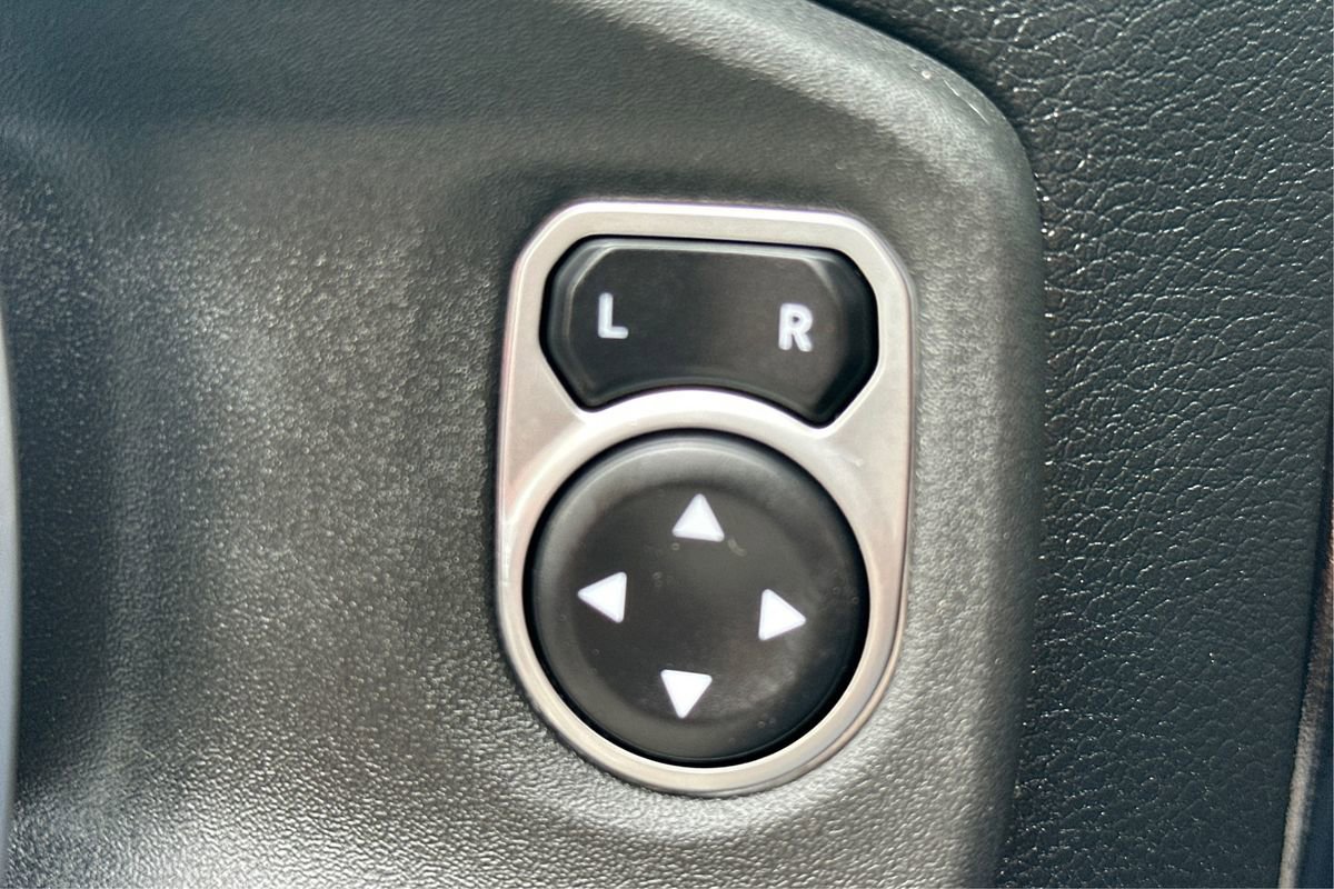 Used 2020 Jeep Wrangler Unlimited Sport image 37