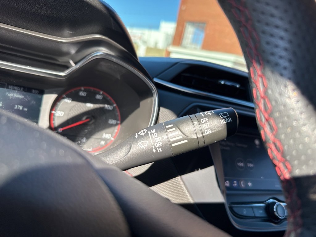 Used 2022 Chevrolet TrailBlazer RS image 31