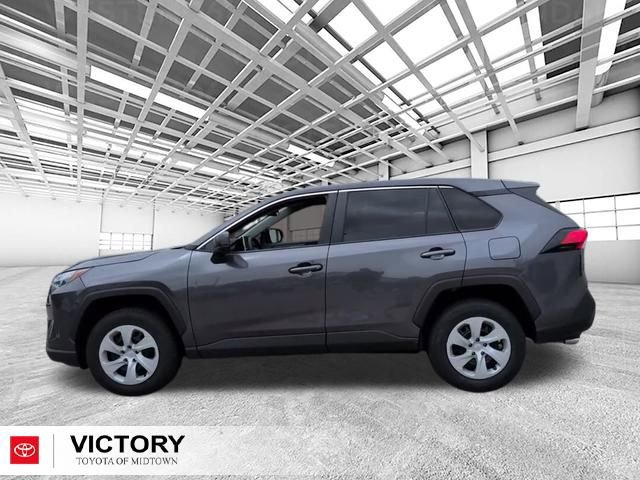 Used 2024 Toyota RAV4 LE FWD image 4