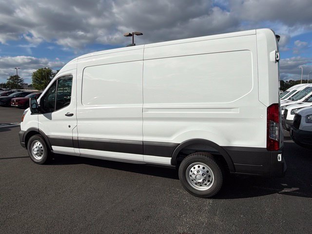 New 2027 Ford Transit 250 148 Medium Roof Extended AWD w/ Load Area Protection Package image 8