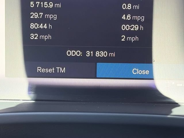 Used 2023 Volvo XC40 B4 Core w/ Protection Package FWD image 26