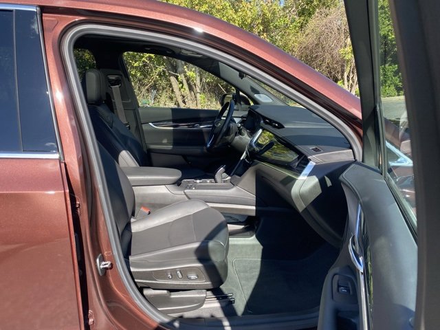 Used 2023 Cadillac XT6 Premium Luxury w/ Technology Package image 29