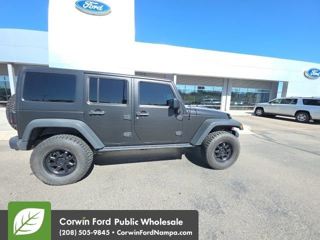 Used 2016 Jeep Wrangler Unlimited Rubicon w/ Dual Top Group image 9