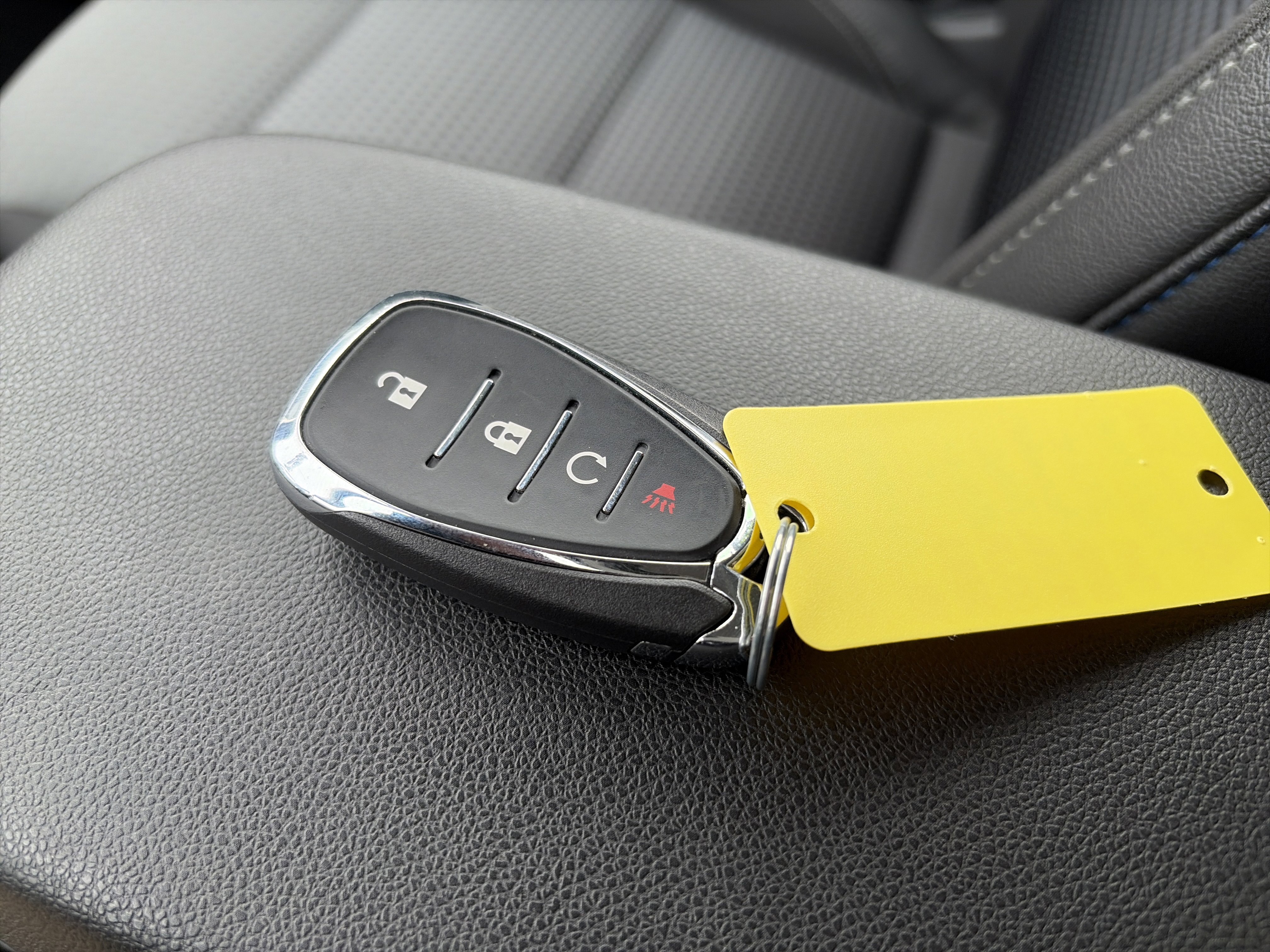 Used 2024 Chevrolet Trax LT w/ Driver Confidence Package image 28