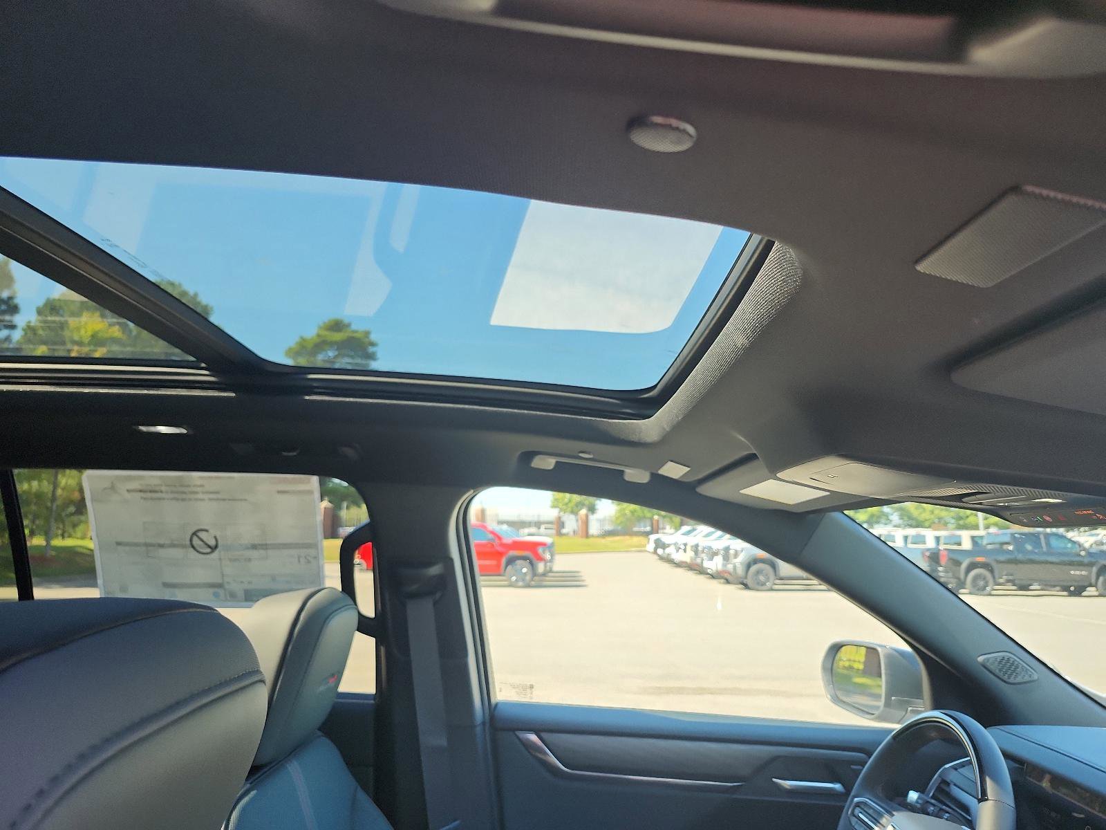 New 2026 GMC Acadia AT4 w/ Super Cruise Package image 7