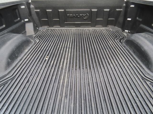 Used 2025 Chevrolet Silverado 2500 LT w/ Convenience Package image 13