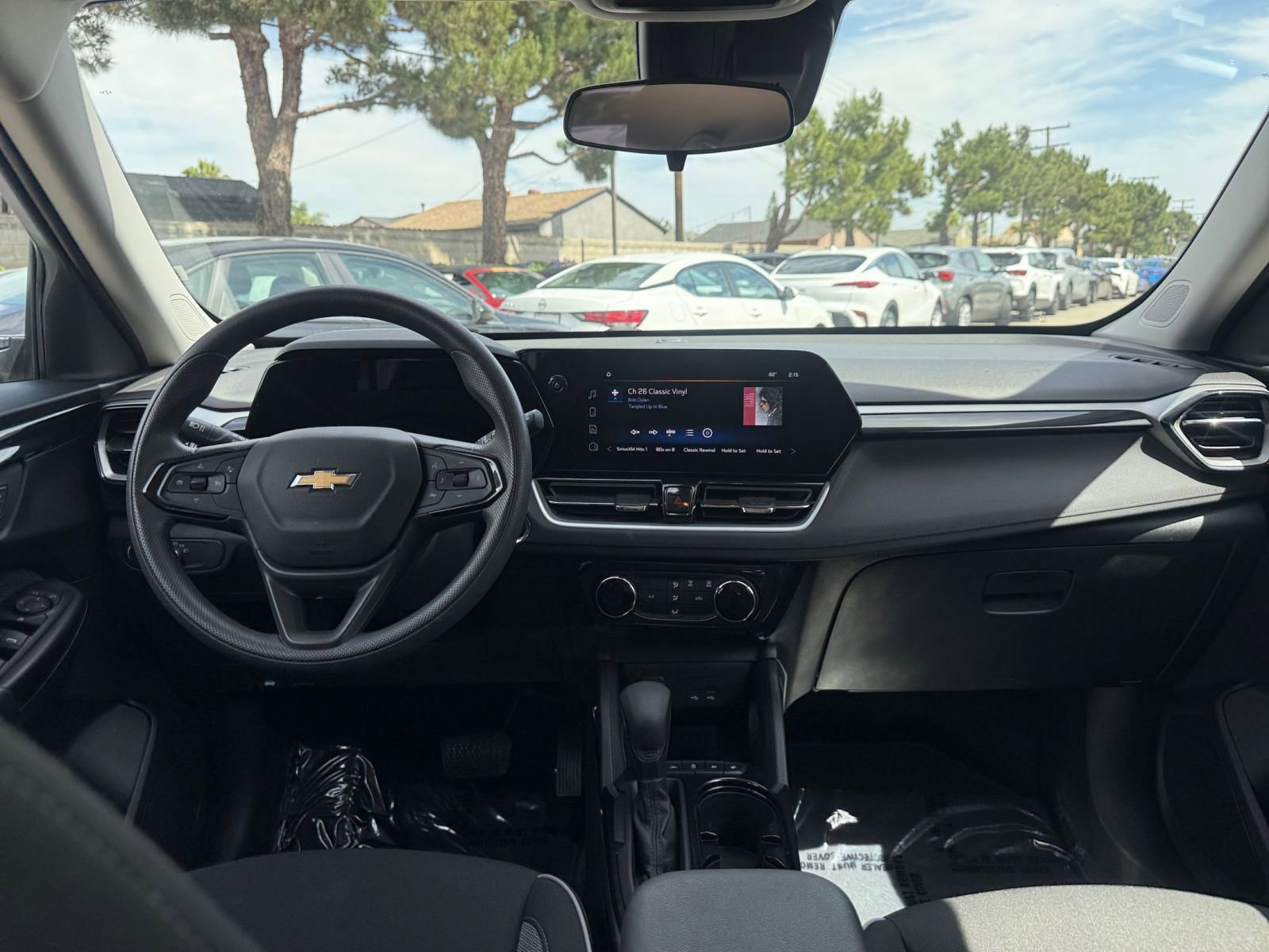 Used 2025 Chevrolet TrailBlazer LT FWD image 30