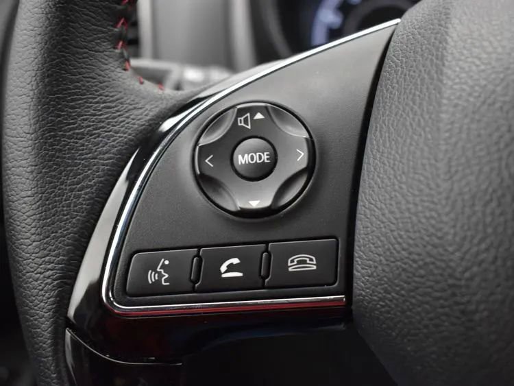 Used 2025 Mitsubishi Outlander Sport LE image 24