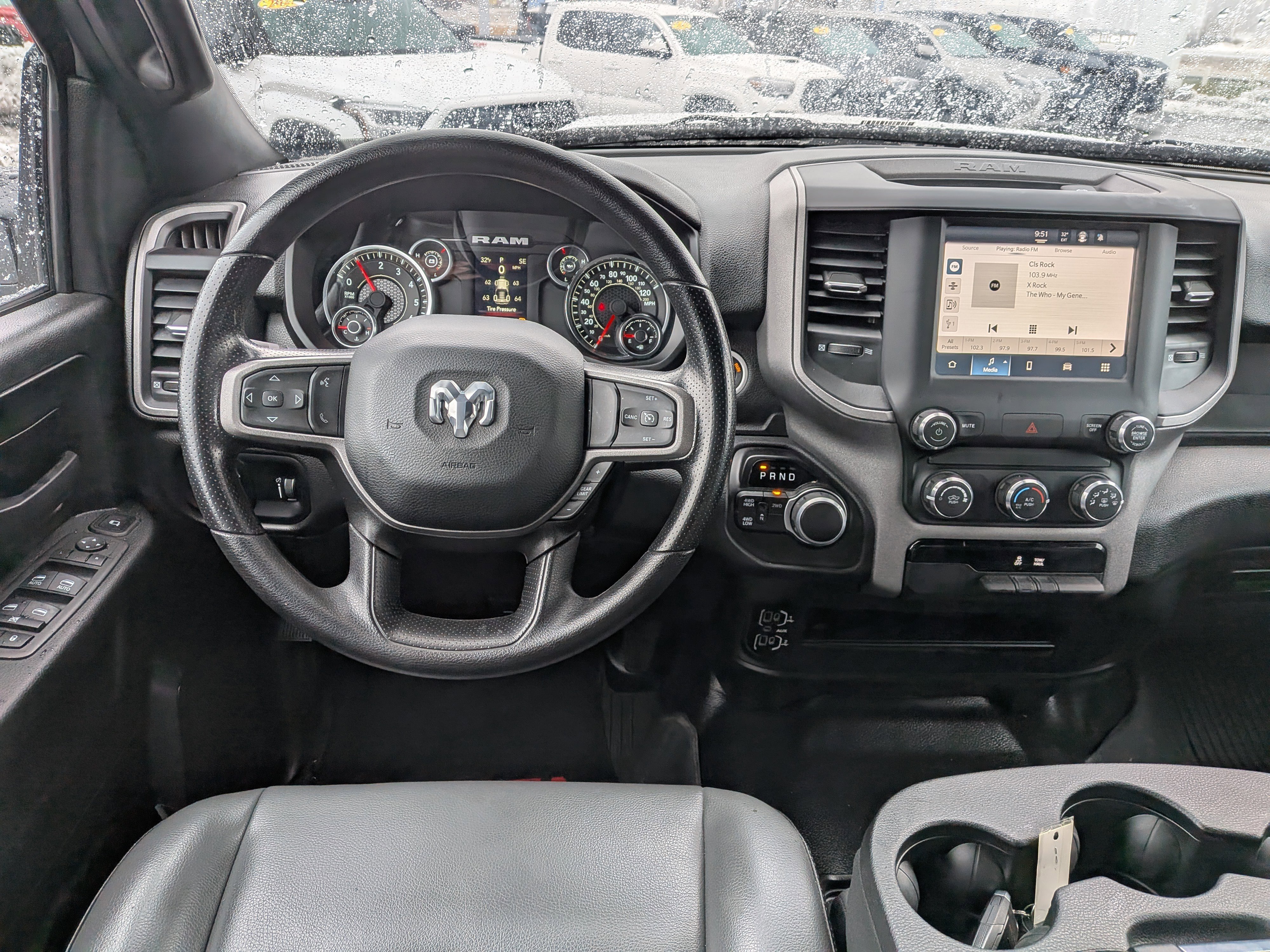 Used 2024 RAM 2500 Tradesman w/ Chrome Appearance Group image 23