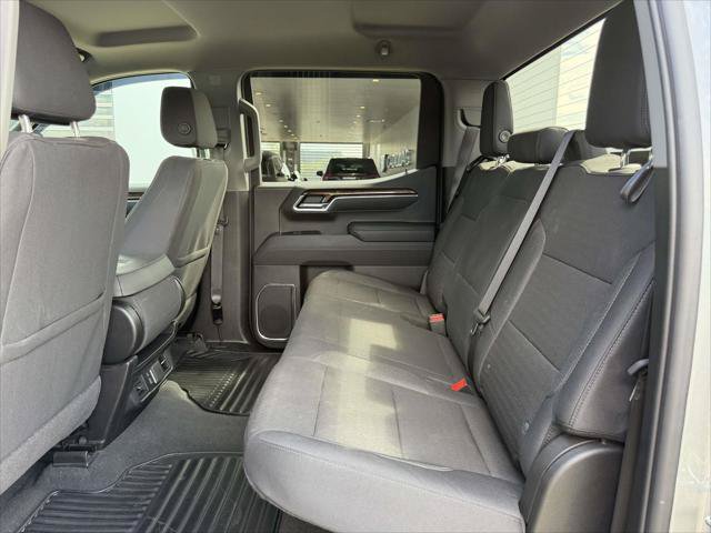Used 2026 GMC Sierra 1500 SLE AWD/4WD image 15