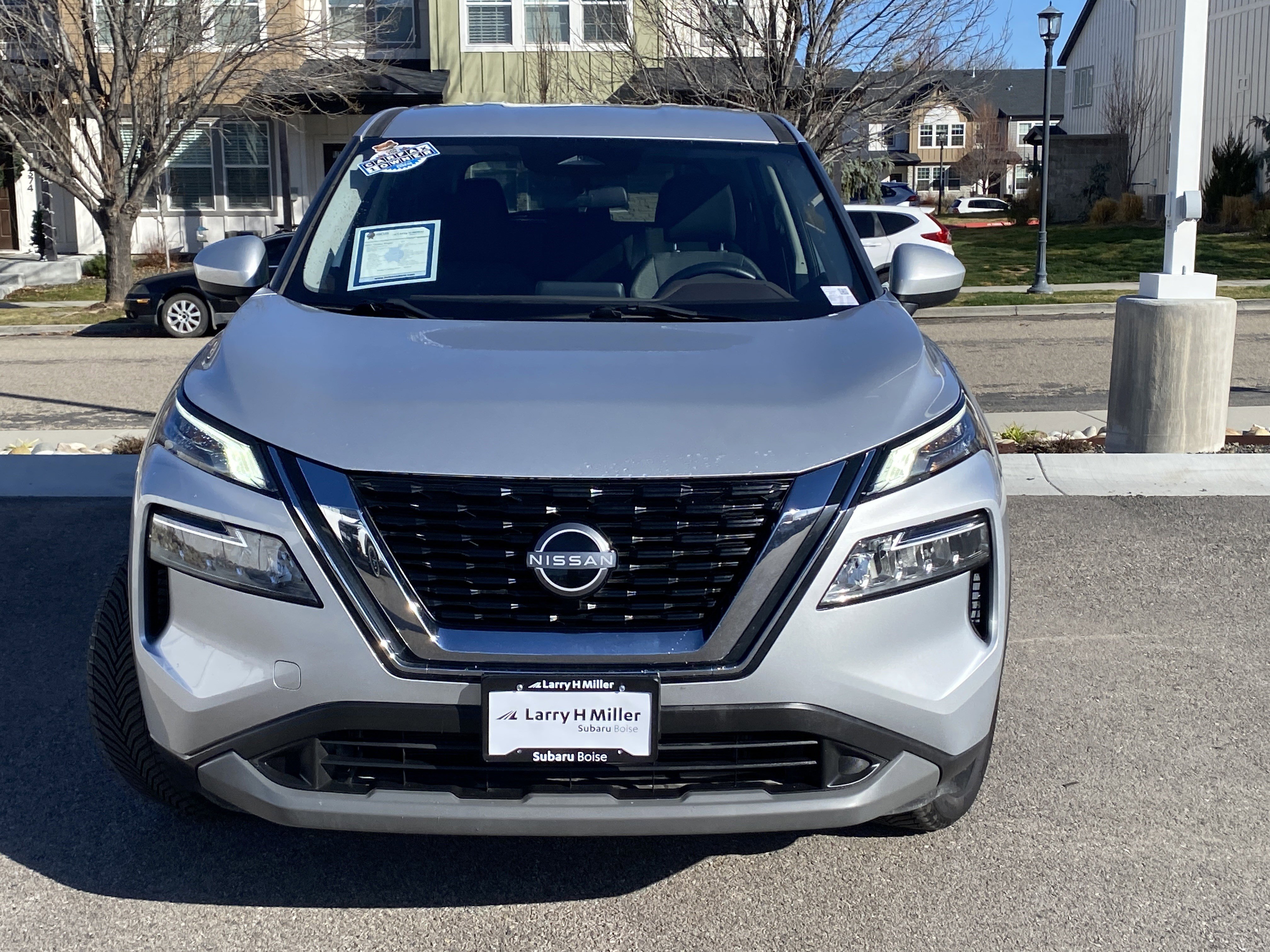 Used 2023 Nissan Rogue SV image 9