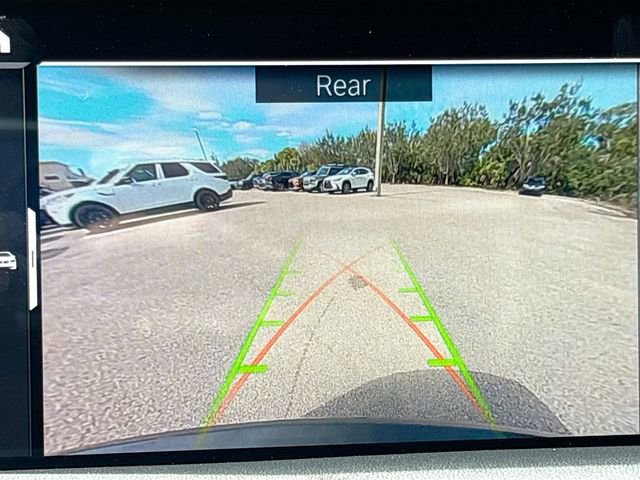 Used 2022 BMW 750i xDrive w/ Executive Package image 34