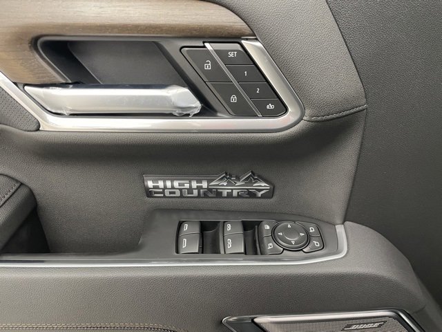New 2026 Chevrolet Silverado 1500 High Country w/ High Country Premium Package image 12