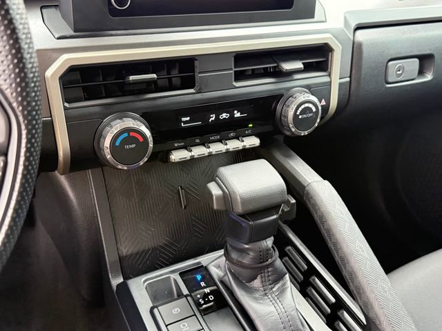 Used 2024 Toyota Tacoma SR5 image 21