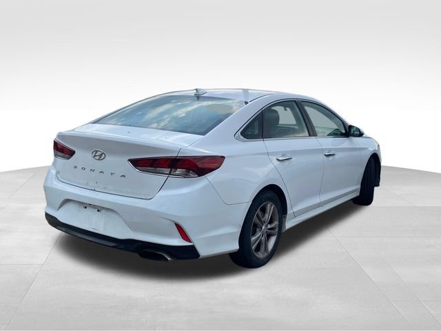 Used 2018 Hyundai Sonata SEL w/ Tech Package 02 FWD image 2