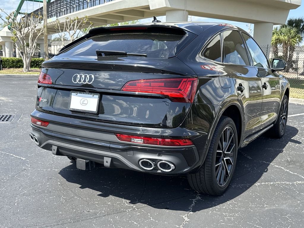 Used 2024 Audi SQ5 Prestige AWD/4WD image 11