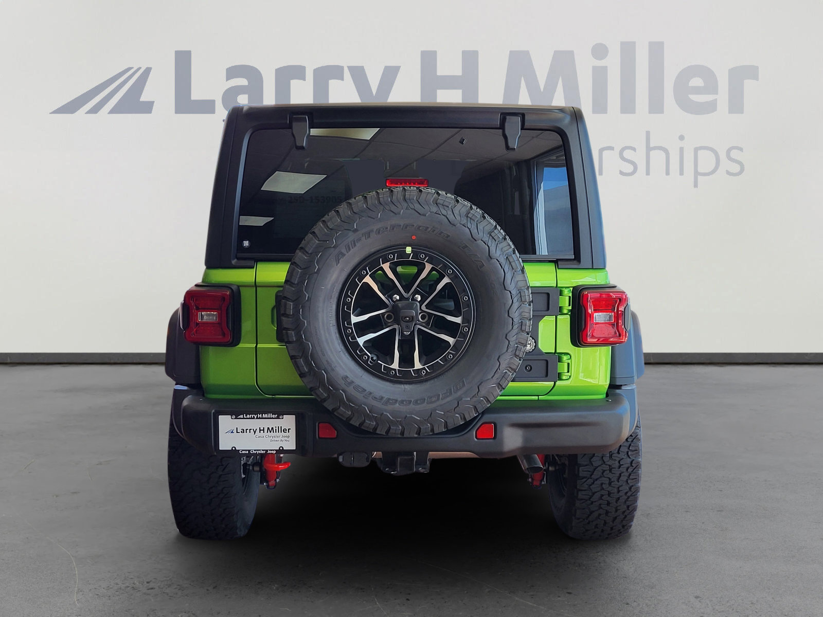 New 2025 Jeep Wrangler Unlimited Rubicon w/ XTREMEE 35" Tire Package image 5