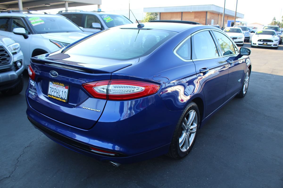Used 2016 Ford Fusion Energi Titanium FWD image 7