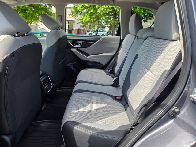 Used 2023 Subaru Forester Premium image 11