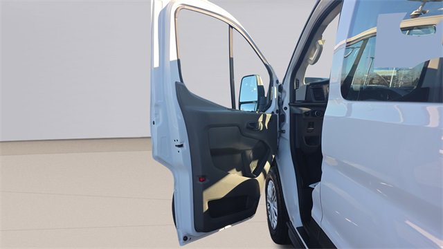 Used 2023 Ford Transit 350 XLT image 11