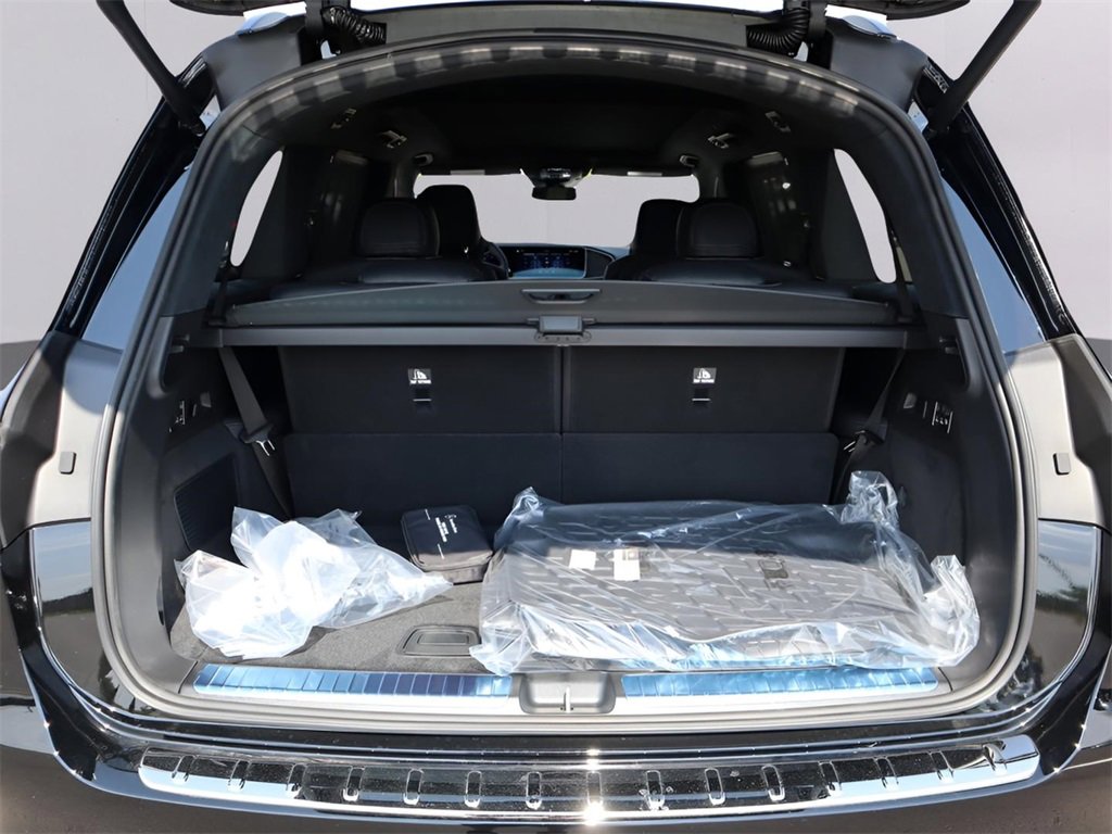 New 2026 Mercedes-Benz GLS 580 4MATIC image 19