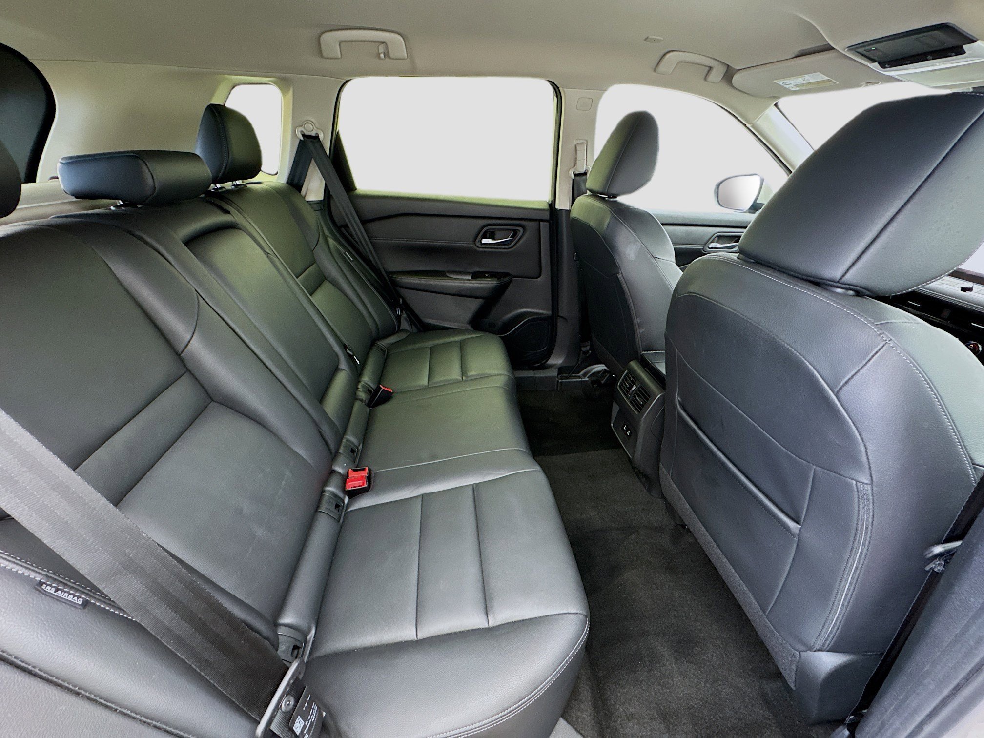 Used 2024 Nissan Rogue SL AWD/4WD image 18