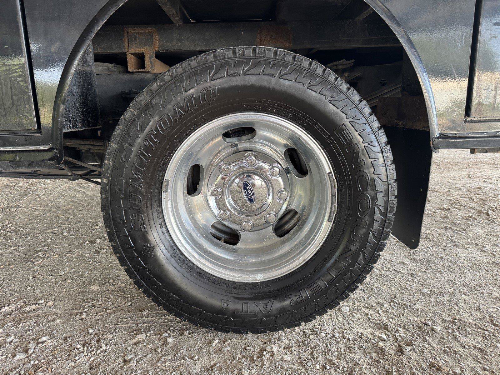 Used 2022 Ford F350 XLT w/ XLT Premium Package AWD/4WD image 40