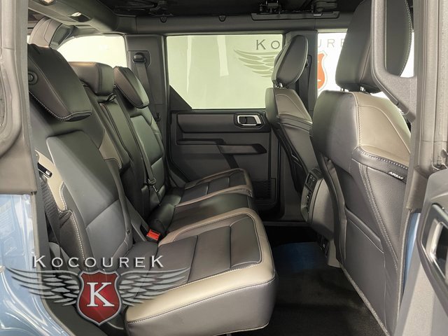 New 2025 Ford Bronco Outer Banks w/ Sasquatch Package image 21