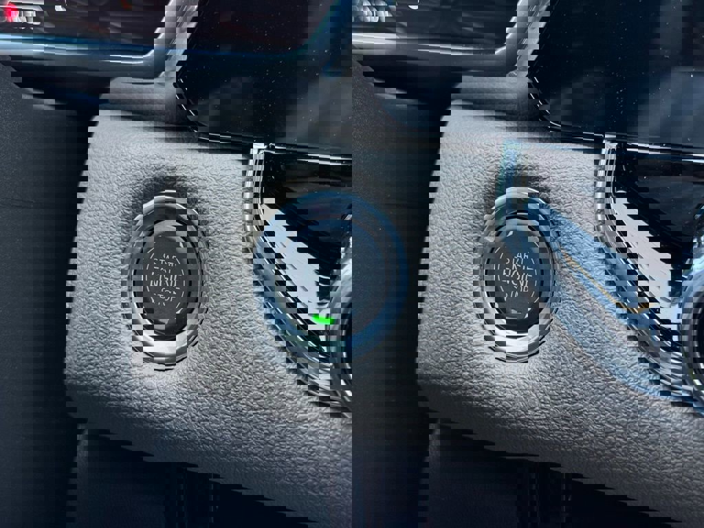 New 2026 GMC Canyon Denali image 28